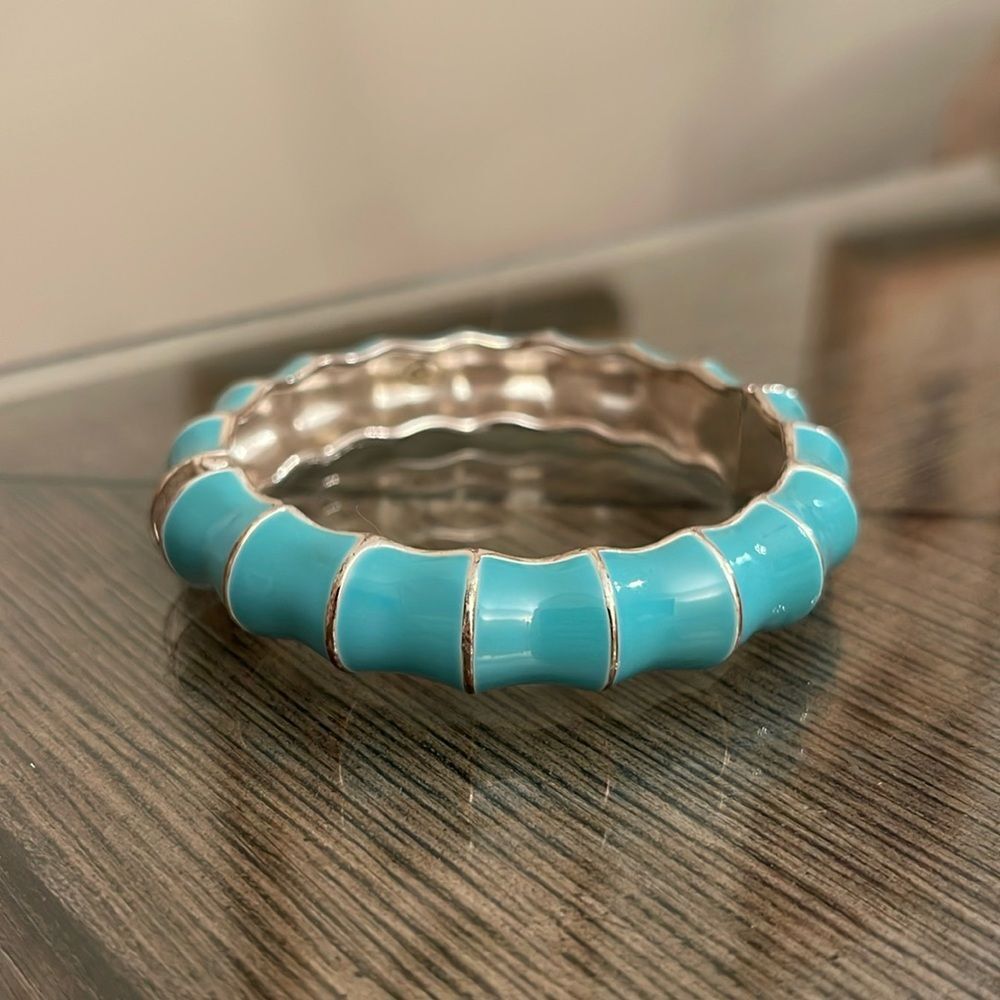 Premier Designs Wavy Turquoise Enamel Clamper Bangle Bracelet